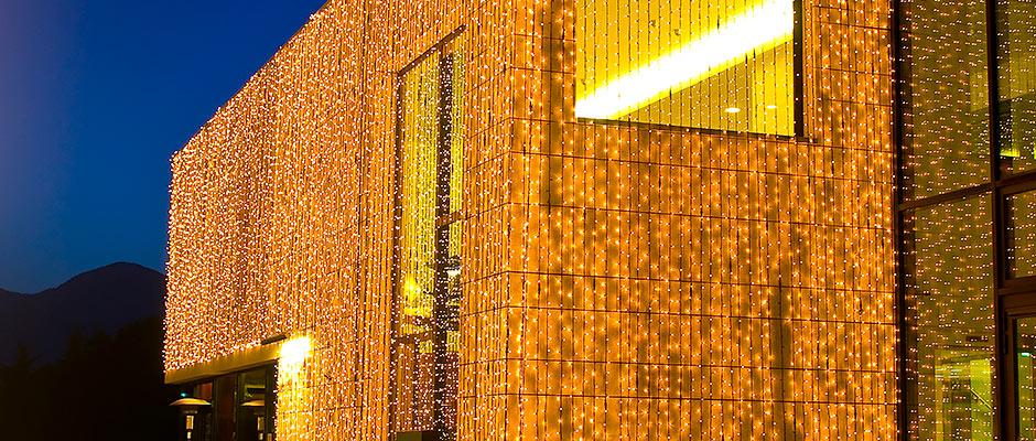 Therme Meran Gebäudebeleuchtung2